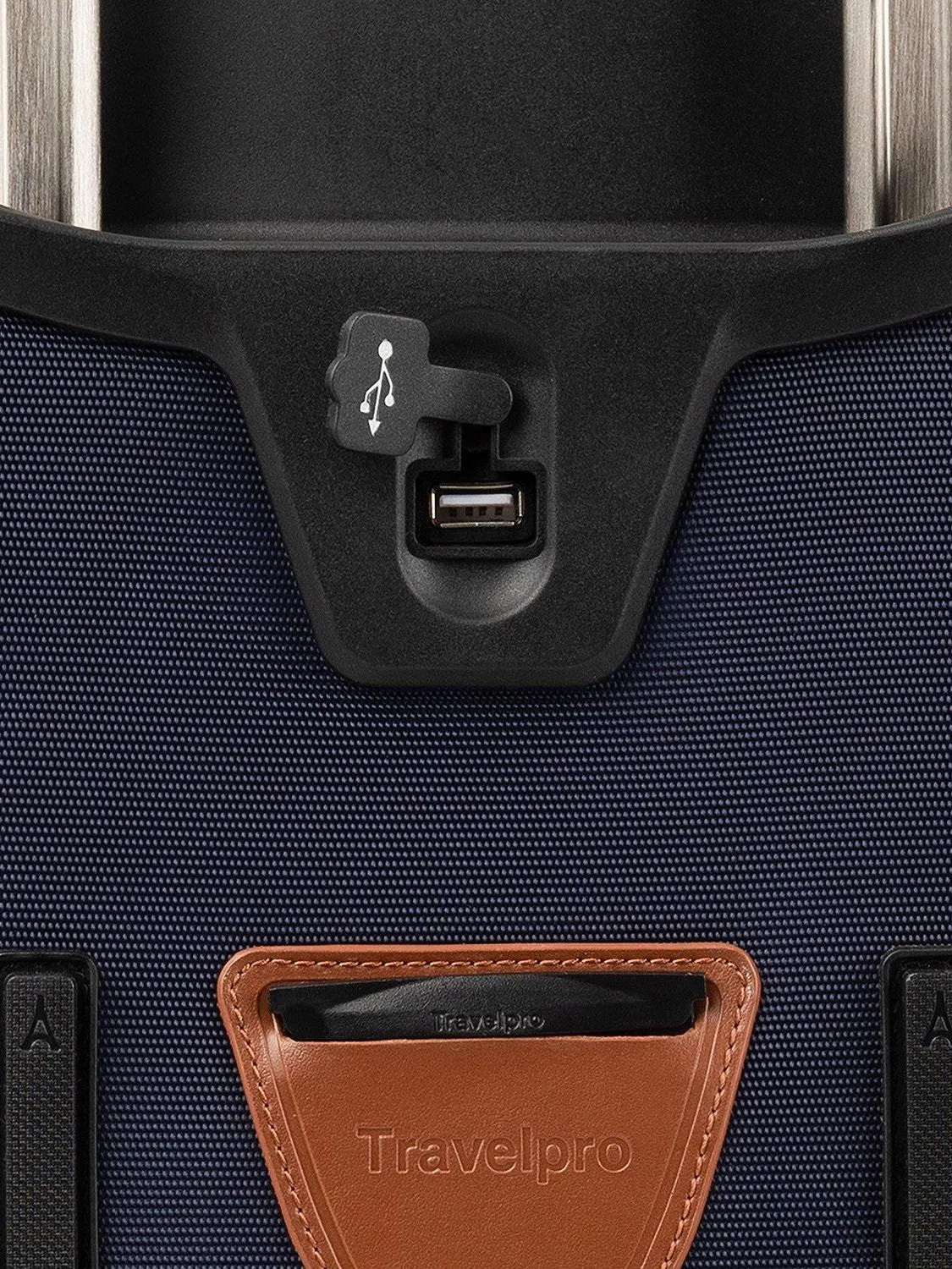 Crew VersaPack Max Carry-On Expandable Spinner 21"