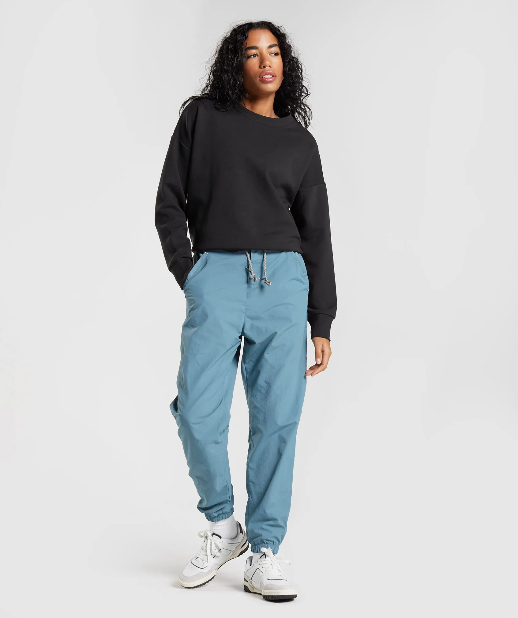 Gymshark Retake Sweat Crew - Black