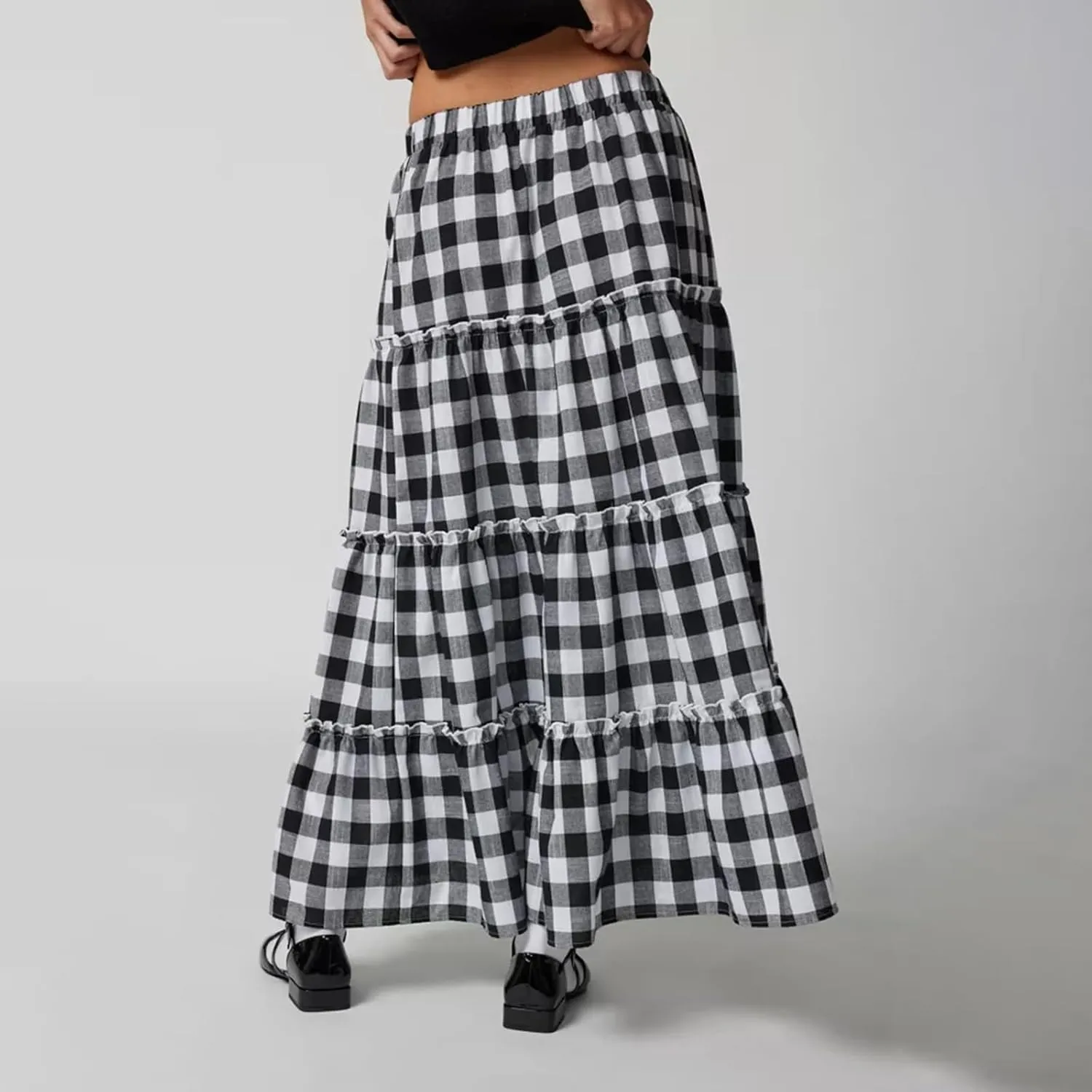Women Y2K Plaid Tiered Maxi Skirts Elastic High Waist Gingham Pleated Long Skirt Vintage Flowy A Line Swing Skirts